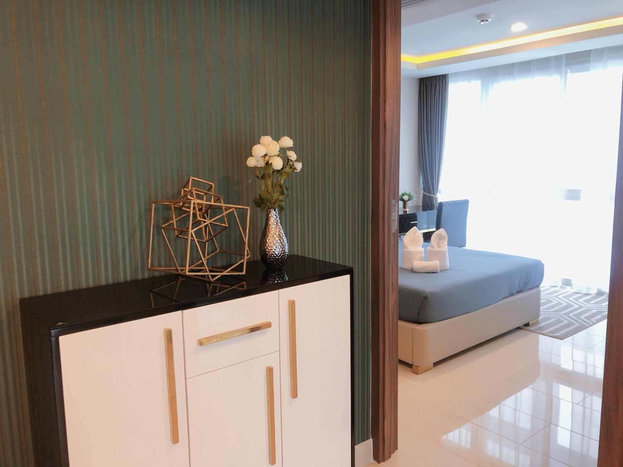 Centara Avenue Residence By Daisy Pattaya 1 Ngoại thất bức ảnh